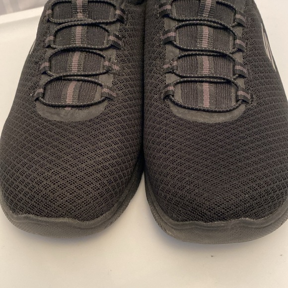 Skechers Black Memory Foam Lightweight Slip On Sneakers Size 8.5 - Picture 4 of 7